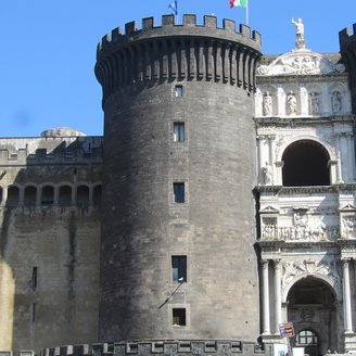 Castel Nuovo, Neapel