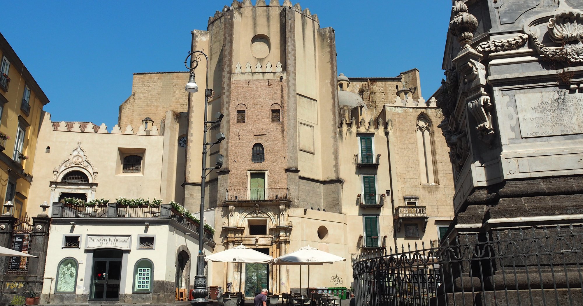 Neapel Piazza San Domenico Maggiore|Neapel Stadt Platz San Domenico ...