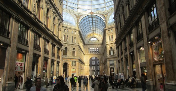 Galleria Umberto I, Neapel