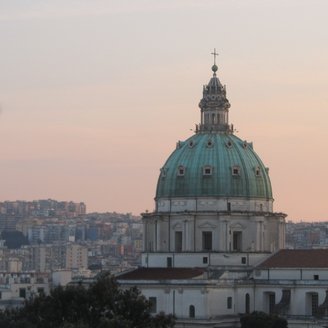 Basilica dell'Incoronata Madre del Buon Consiglio, Neapel