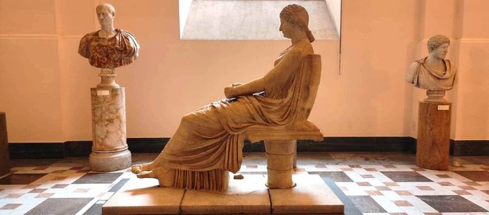 Neapel archeologisches Museum Agrippina