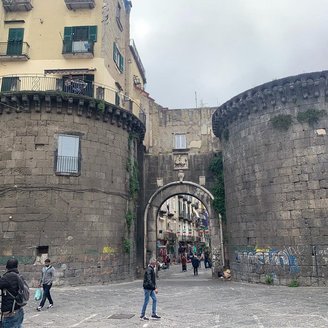 Porta Nolana, Stadttor, Neapel